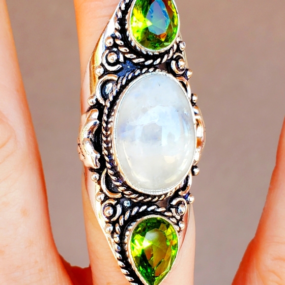 New Rainbow Moonstone & Peridot 925 Silver Statement Ring. - Picture 3 of 13